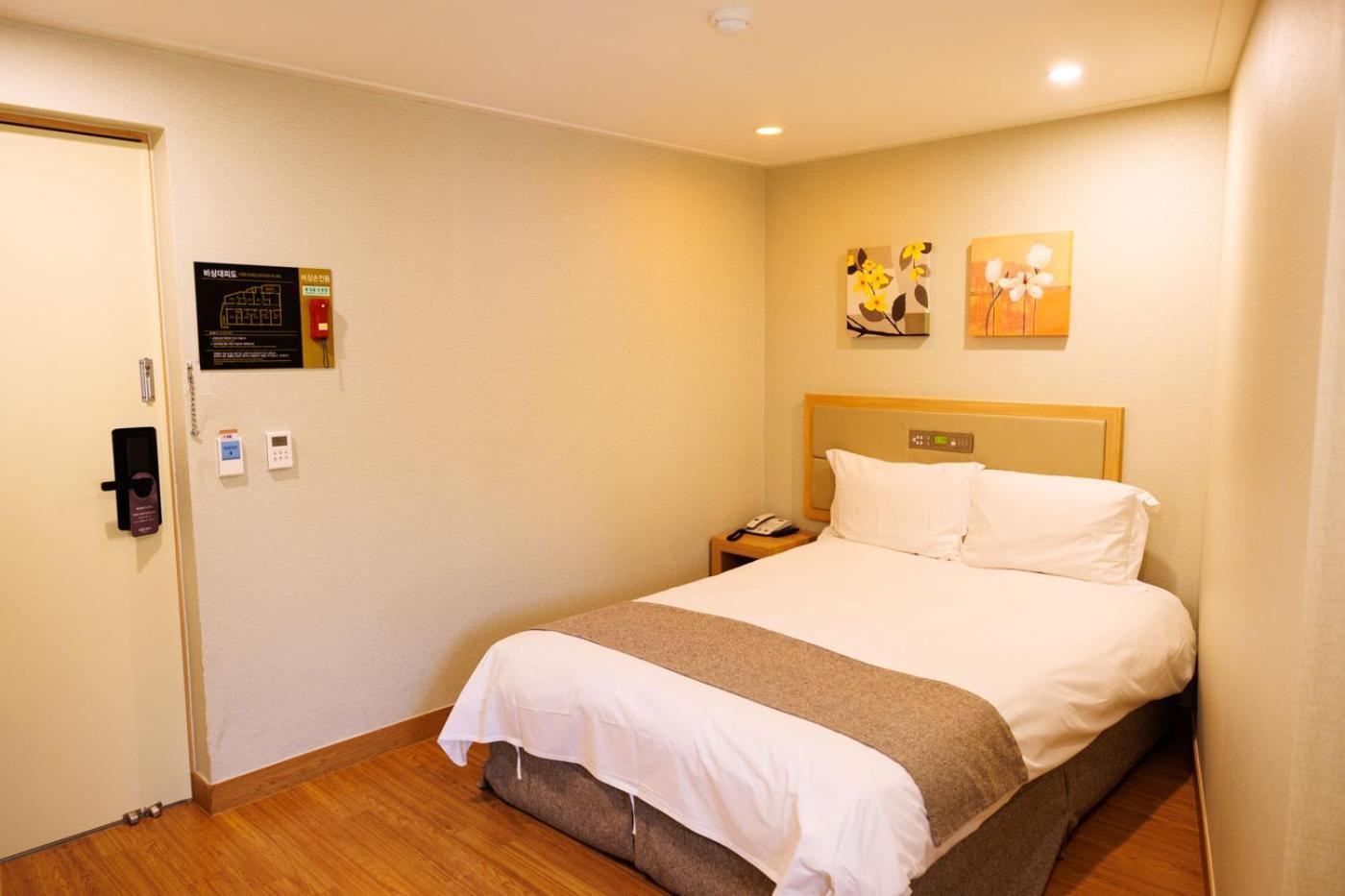 Jeju Robero Hotell Eksteriør bilde