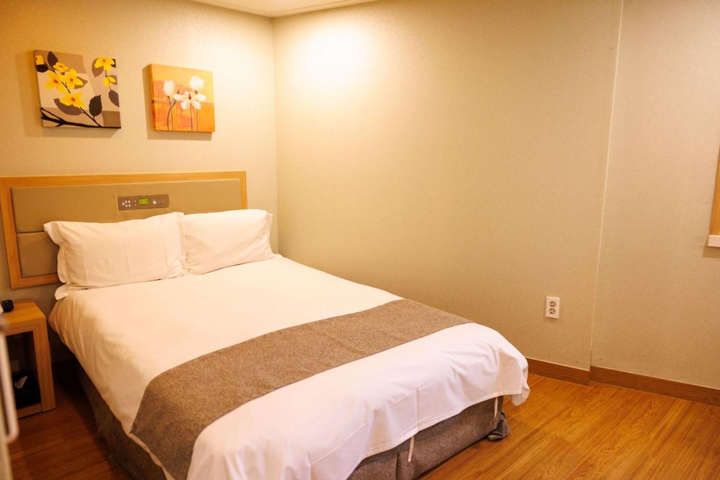 Jeju Robero Hotell Eksteriør bilde