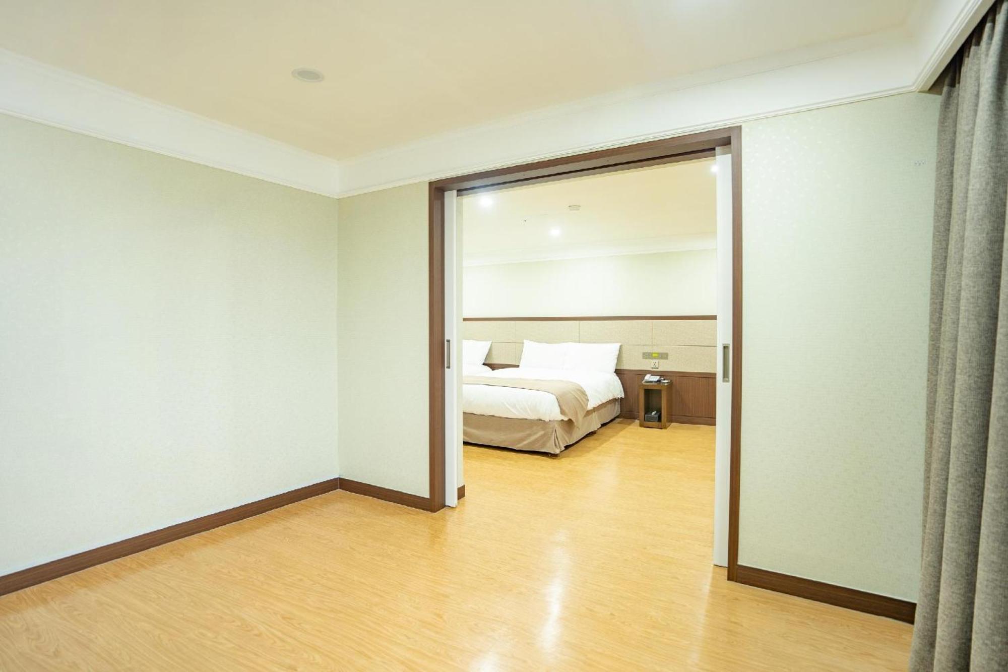 Jeju Robero Hotell Eksteriør bilde