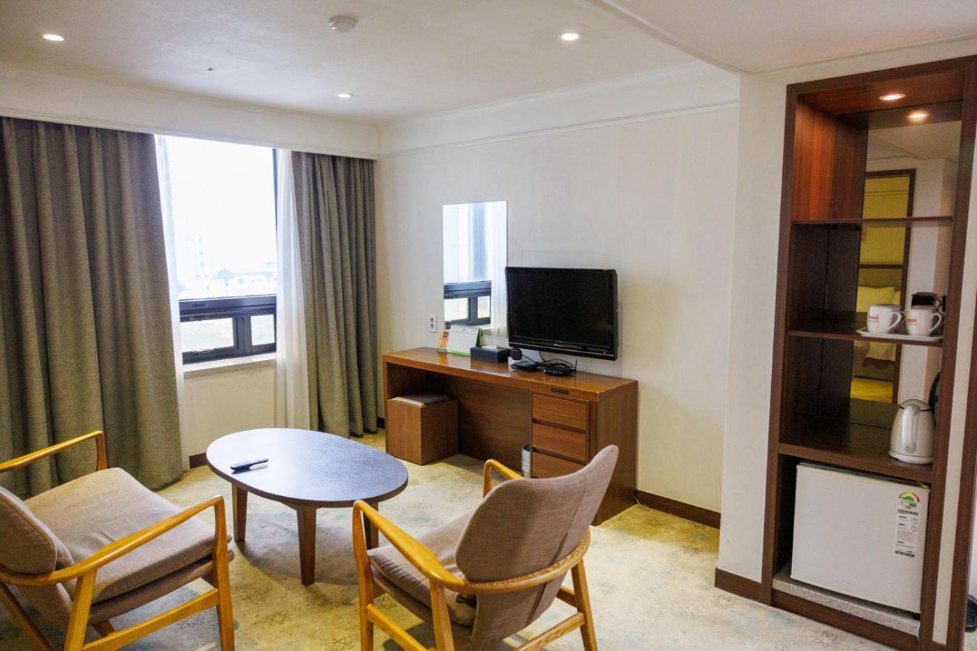 Jeju Robero Hotell Eksteriør bilde